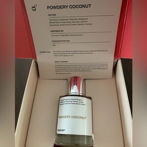 Dossier Powdery Coconut cologne perfume